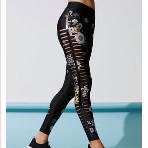 Ultracor floral cutout leggings brand new